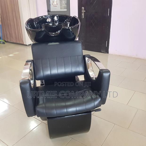 Silver Arm Solid Hair Washing Basin With Adjustable Seat · Photo 1