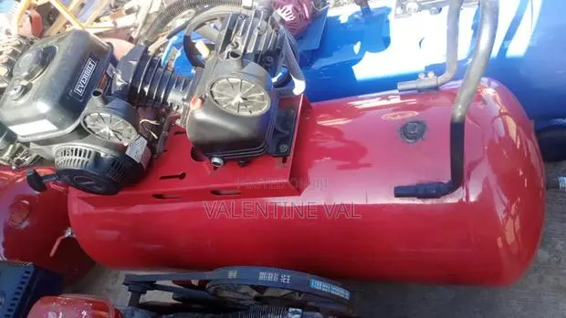 Prtrol Vulcanizer Compressor Machine With 200 LTR · Photo 1