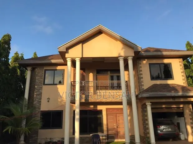 4bdrm Mansion in Boundary Road Area for rent · Photo 1