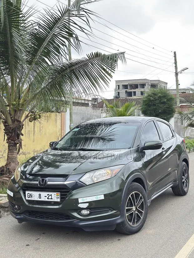 Honda HR-V EX AWD 2017 Green · Photo 1