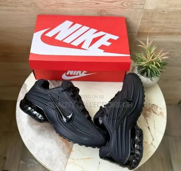 Nike Black Free · Photo 1