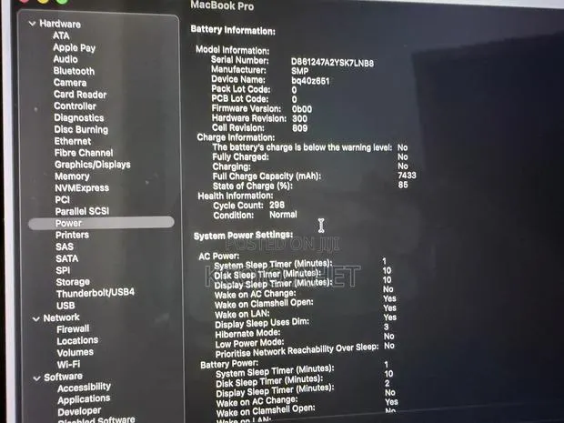 Laptop Apple MacBook Pro 2019 32GB Intel Core i9 SSD 1T · Photo 1