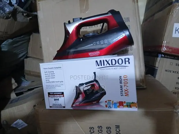 Electric Steam Iron 2200W · Photo 1
