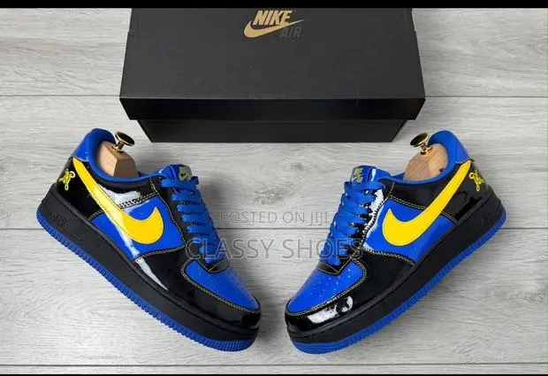 Nike Airforce 1 Laminated Colors · Photo 1