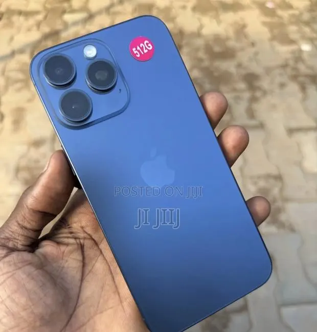 Apple iPhone 15 Pro Max 512 GB Blue · Photo 1