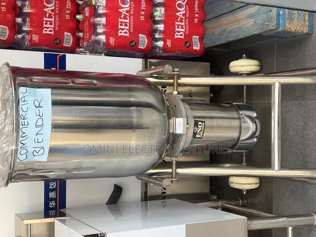 Brand New Commecial Blender · Photo 1