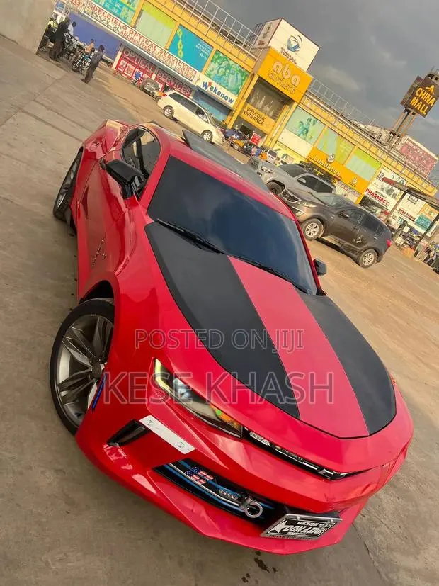 Chevrolet Camaro 2017 Red · Photo 1