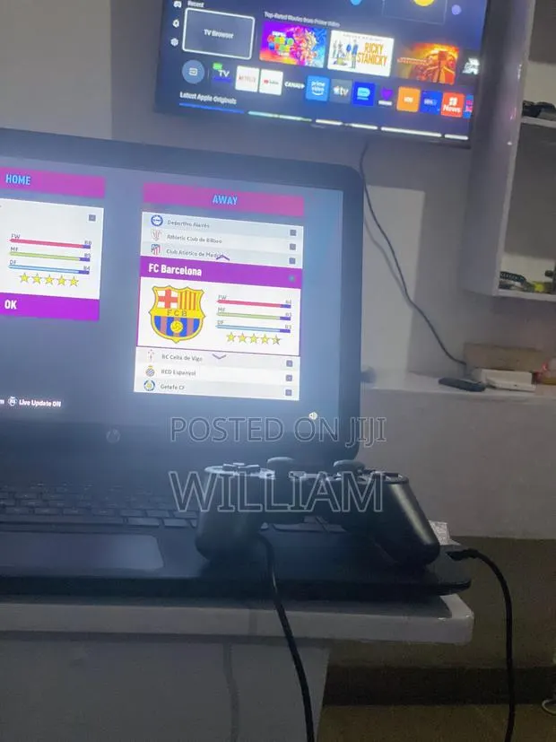 Laptop HP EliteBook 1030 G1 6GB AMD SSHD+SSD 500GB · Photo 1