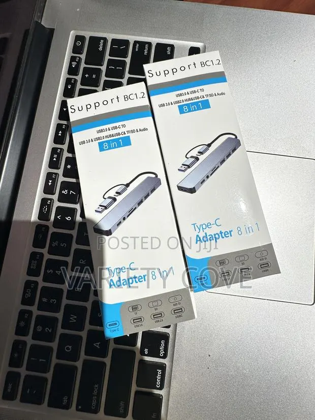 8 in 1 Usb Hub for Computers · Photo 1