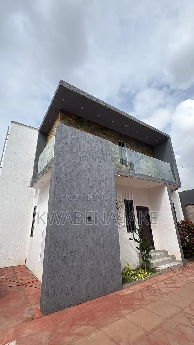 3bdrm Villa in Adenta for rent · Photo 1