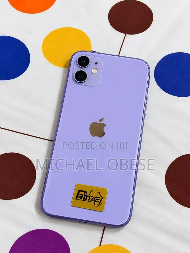 Apple iPhone 11 64 GB · Photo 1