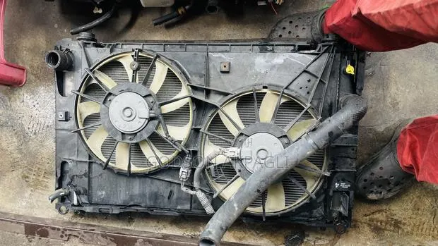 RAV4 Radiator and Fan Complete · Photo 1