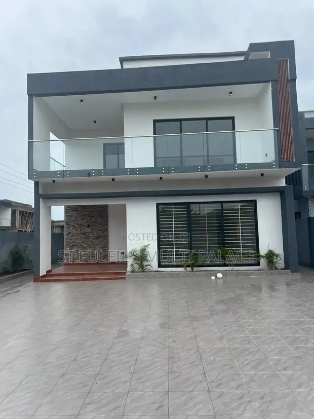 5bdrm House in North Legon for sale · Photo 1