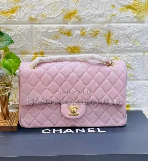 Chanel Classic Flap Handbag / Should Bag ( High Quality) · Photo 1