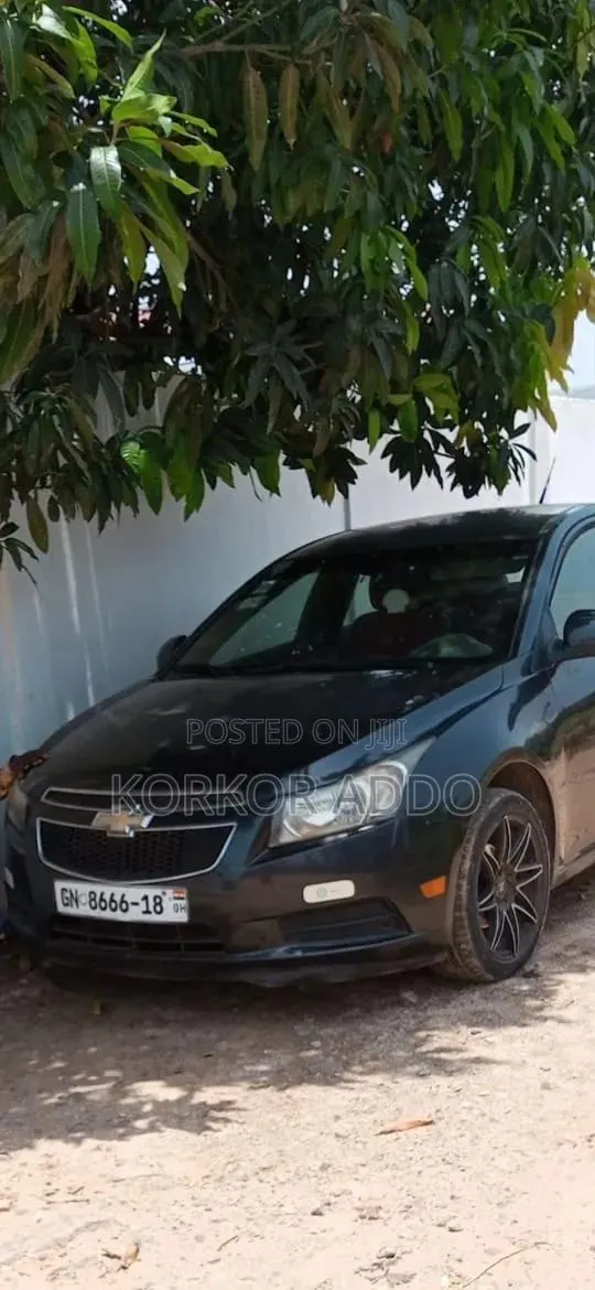 Chevrolet Cruze 2012 Black · Photo 1