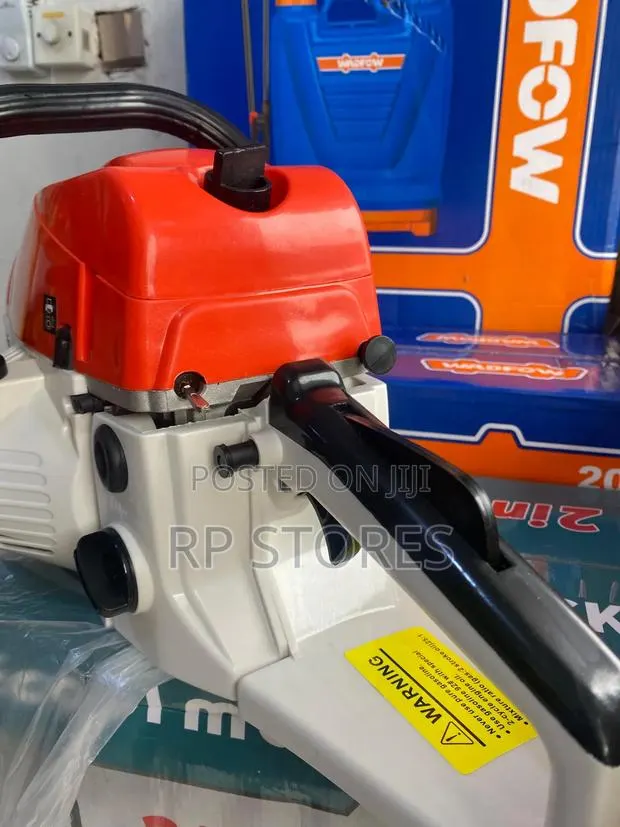 Chainsaw 18" Brand New · Photo 1