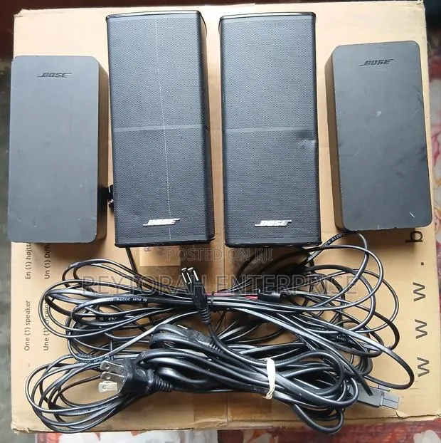 Bose Jewel Cube Series Ii Surround Speakers · Photo 1