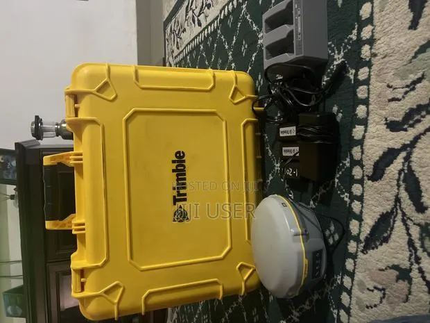 Trimble R8s · Photo 1