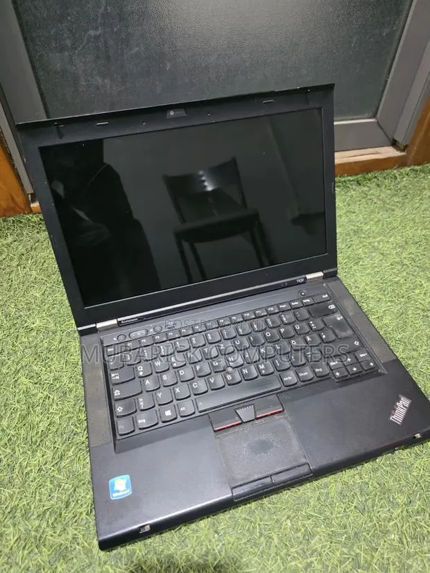 Laptop Lenovo ThinkPad T430 4GB Intel Core i5 HDD 320GB · Photo 1