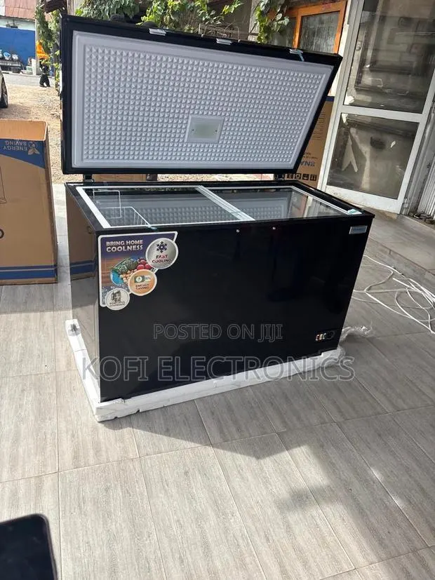 Nasco 400l Black Chest Freezer With Adjustable Thermostat · Photo 1