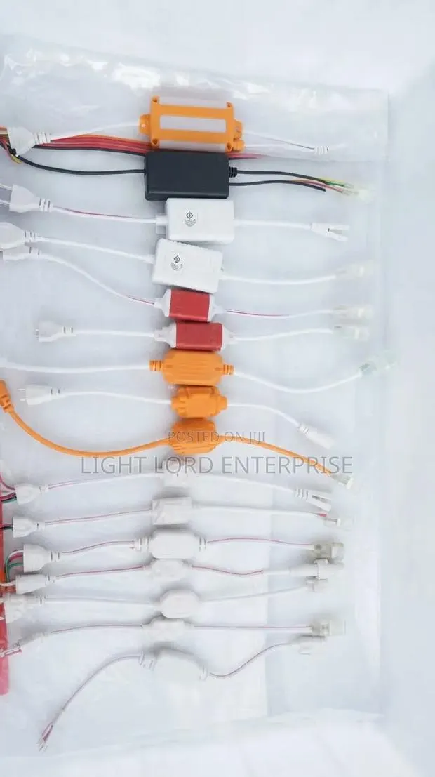 Manual and Remote Controls Led Connectors · Photo 2