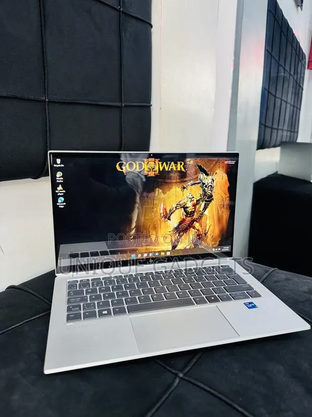 Laptop HP EliteBook x360 1030 G8 32GB Intel Core i7 SSD 512GB · Photo 1