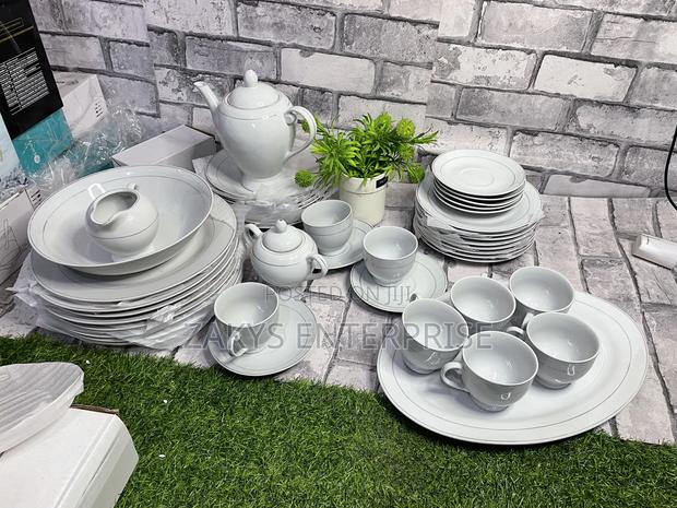 47pcs Dinner Set (Porcelain) · Photo 2