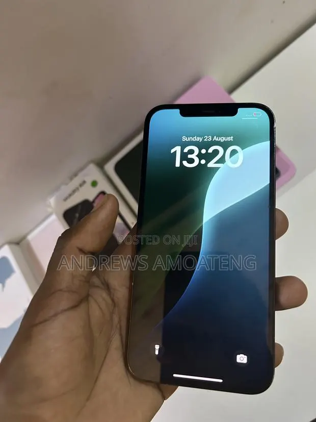 Apple iPhone 12 Pro Max 256 GB Blue · Photo 1