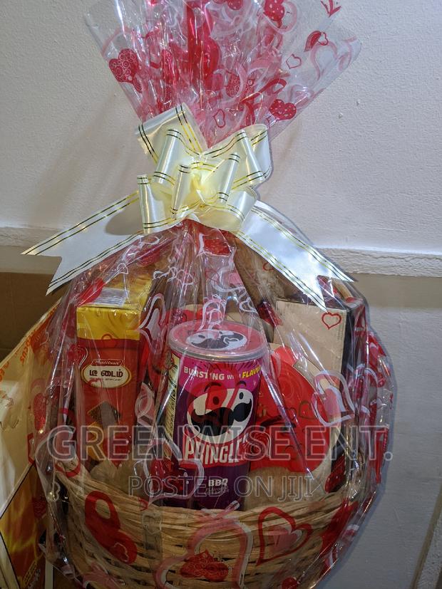 Lovely Valentine's Day Gift Hamper · Photo 1