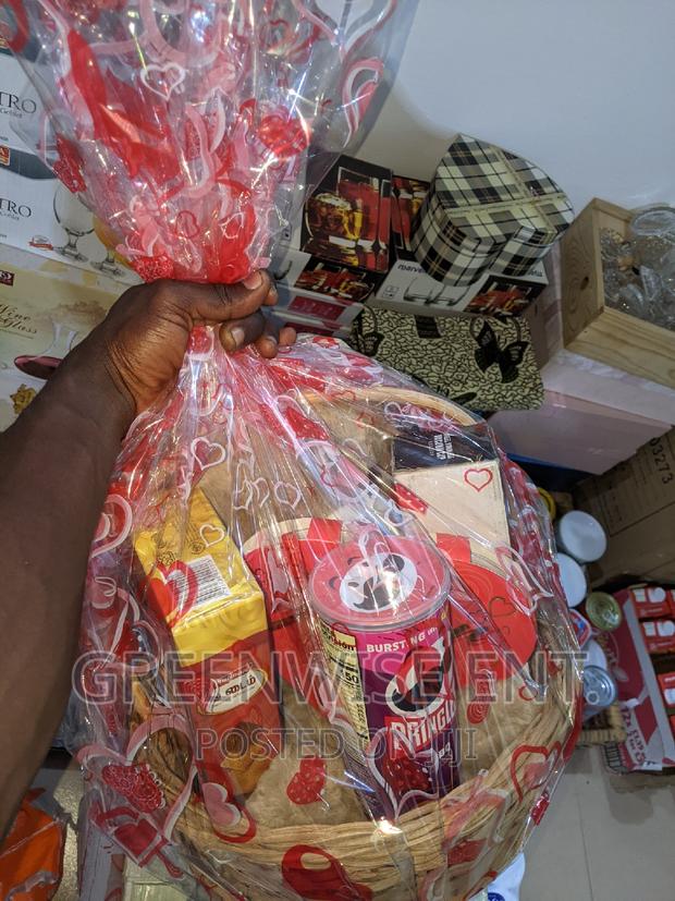 Lovely Valentine's Day Gift Hamper · Photo 4