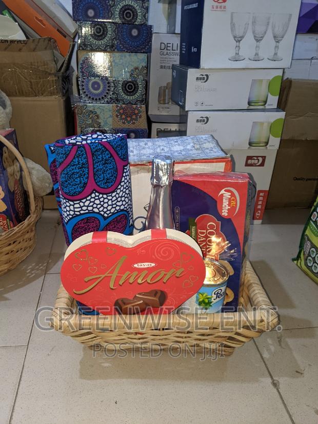 Delightful Mother's Day Gift Basket · Photo 2
