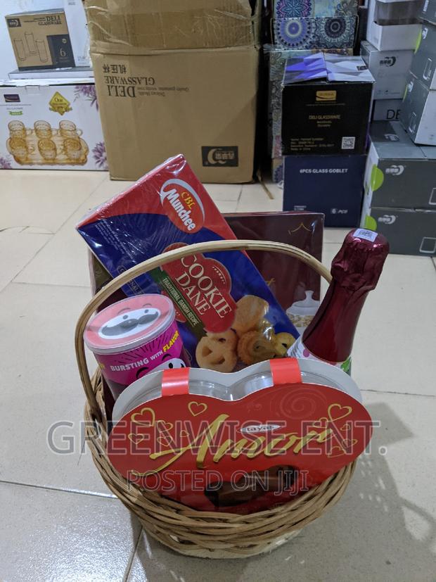 Birthday Present For Her. Gift Basket · Photo 2