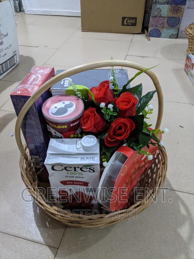 Birthday Gift Basket For Lovely People · Photo 1