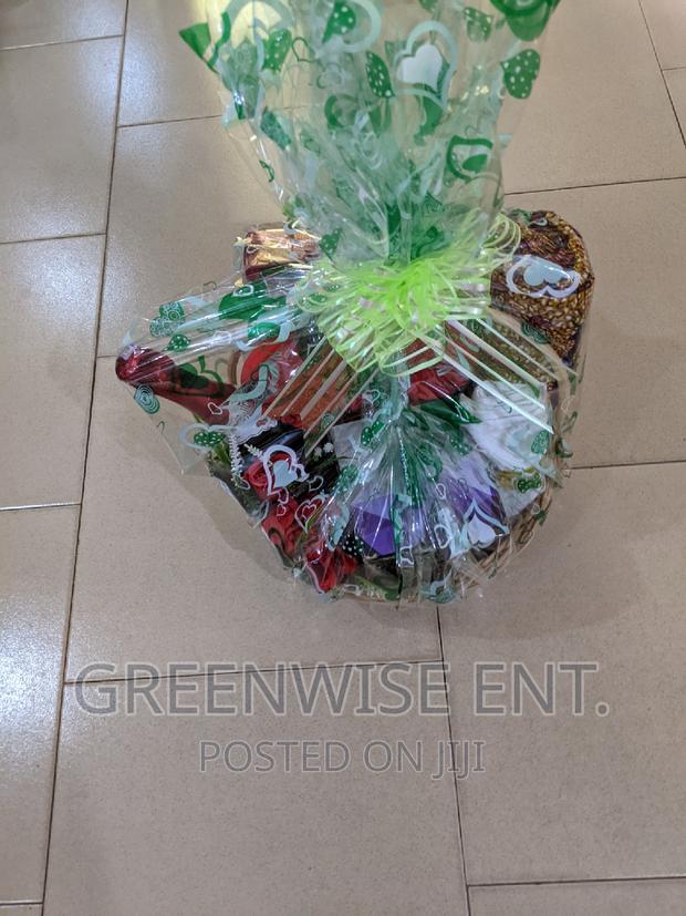 Festive Elegance Hamper · Photo 6