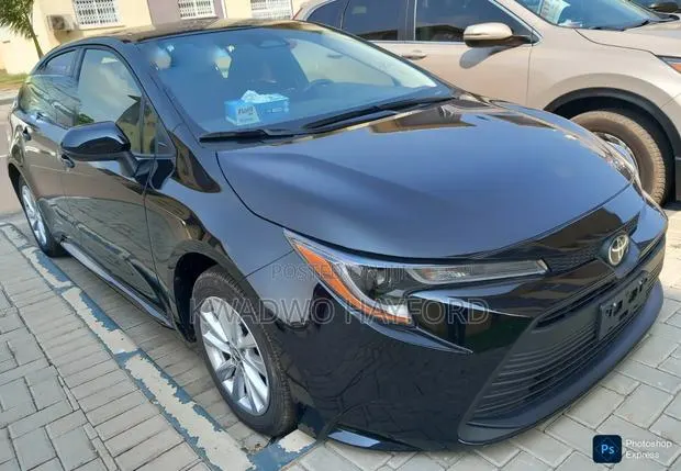 Toyota Corolla 2026 Black · Photo 1