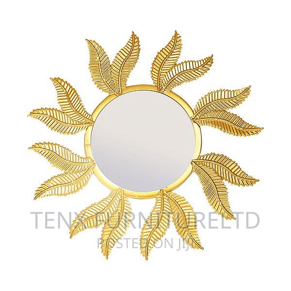 Decor Wall Hanging Mirror · Photo 1