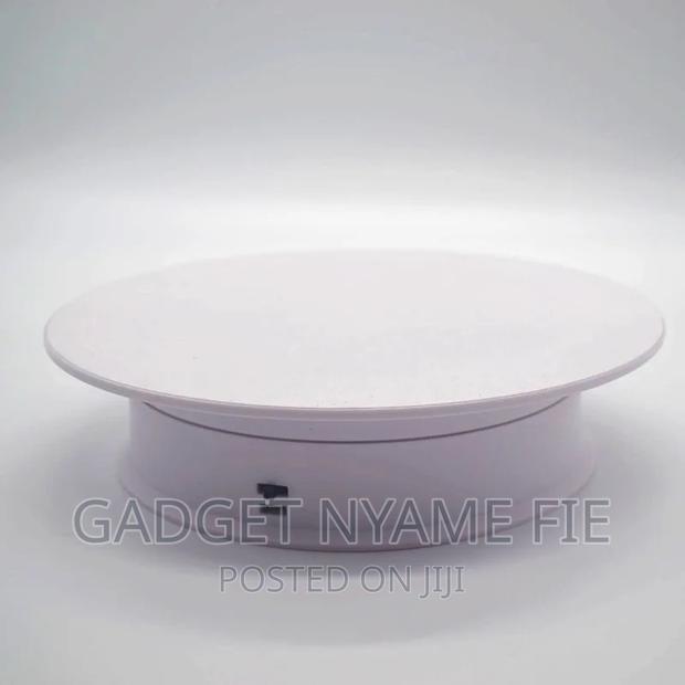 360 Degrees Rotating Display Stand - 36cm · Photo 4