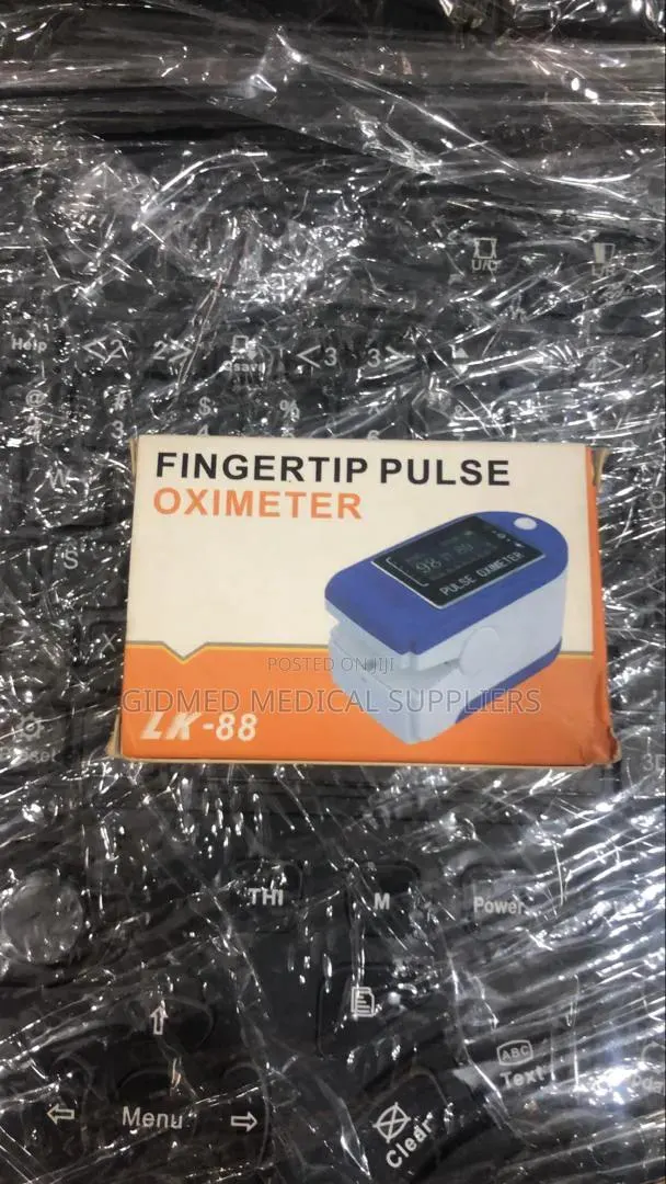 Pulse Oximeter · Photo 1
