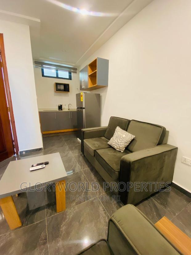 Executive Furnished 1 Bed at East Legon(Ghc 1,200 Per Day) · Photo 1