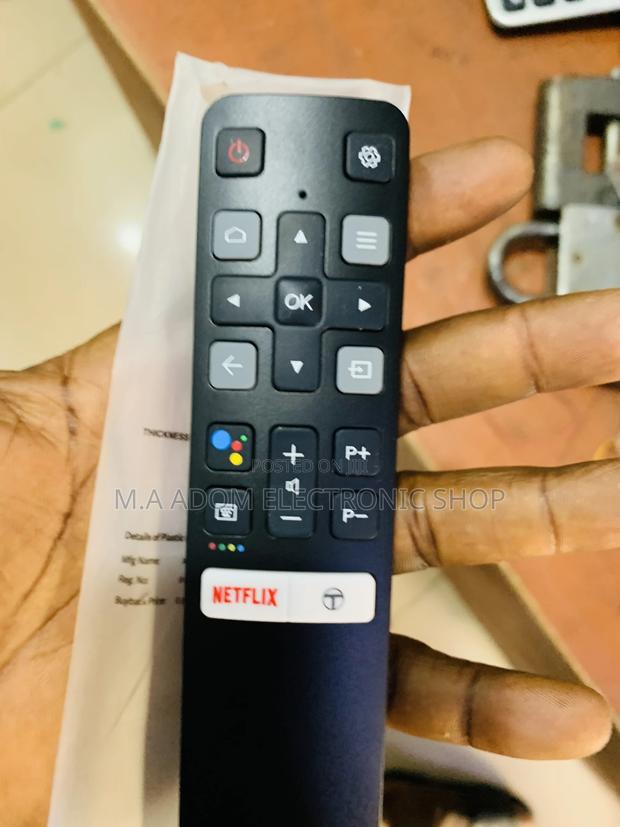 Sleek TCL Short Smart Replaceable Remote Control · Photo 1