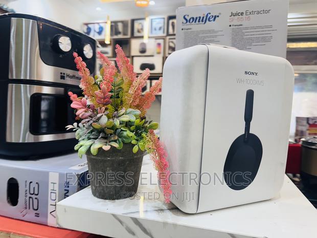 Available—-Sony Sony 1000 Mx5 Headset · Photo 1