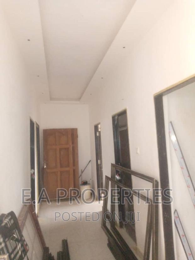 3bdrm House in E A Properties, Frafraha for sale · Photo 7