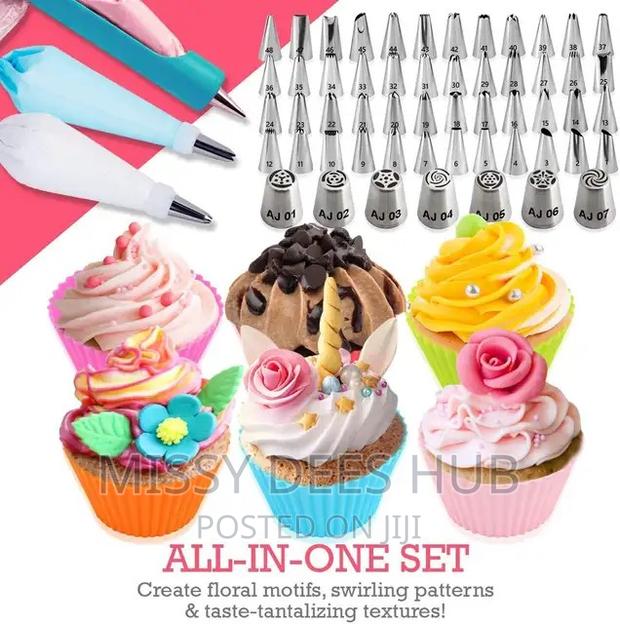 92pcs Cake Decorator · Photo 8