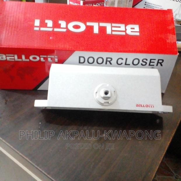 Door Closer Heavy Duty · Photo 1