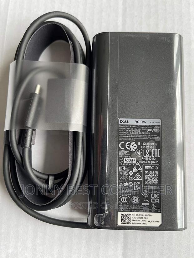 Dell 90watts Type C Charger · Photo 2