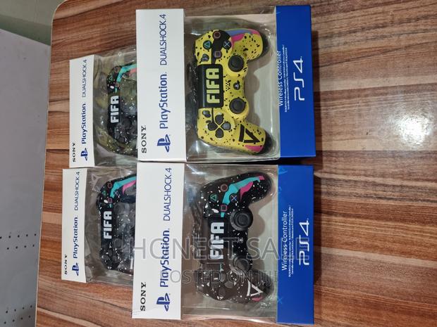 Sony Ps4 Wireless Controller · Photo 3