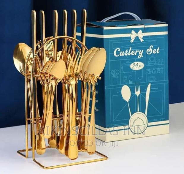 24pcs Gold Luxury Cutlery Set · Photo 1