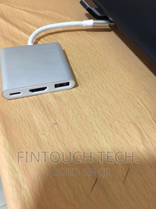 Genuine Type-C to HDTV 3 in 1 Adaptor · Photo 4