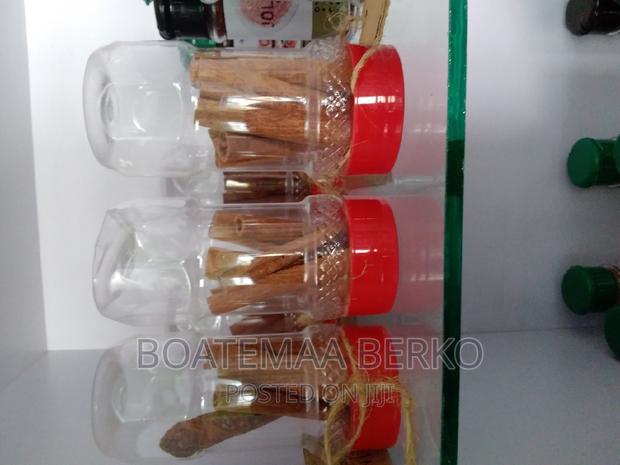 Cinnamon Sticks · Photo 1