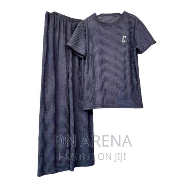 Solid Women 2pcs Casual Wear · Photo 7